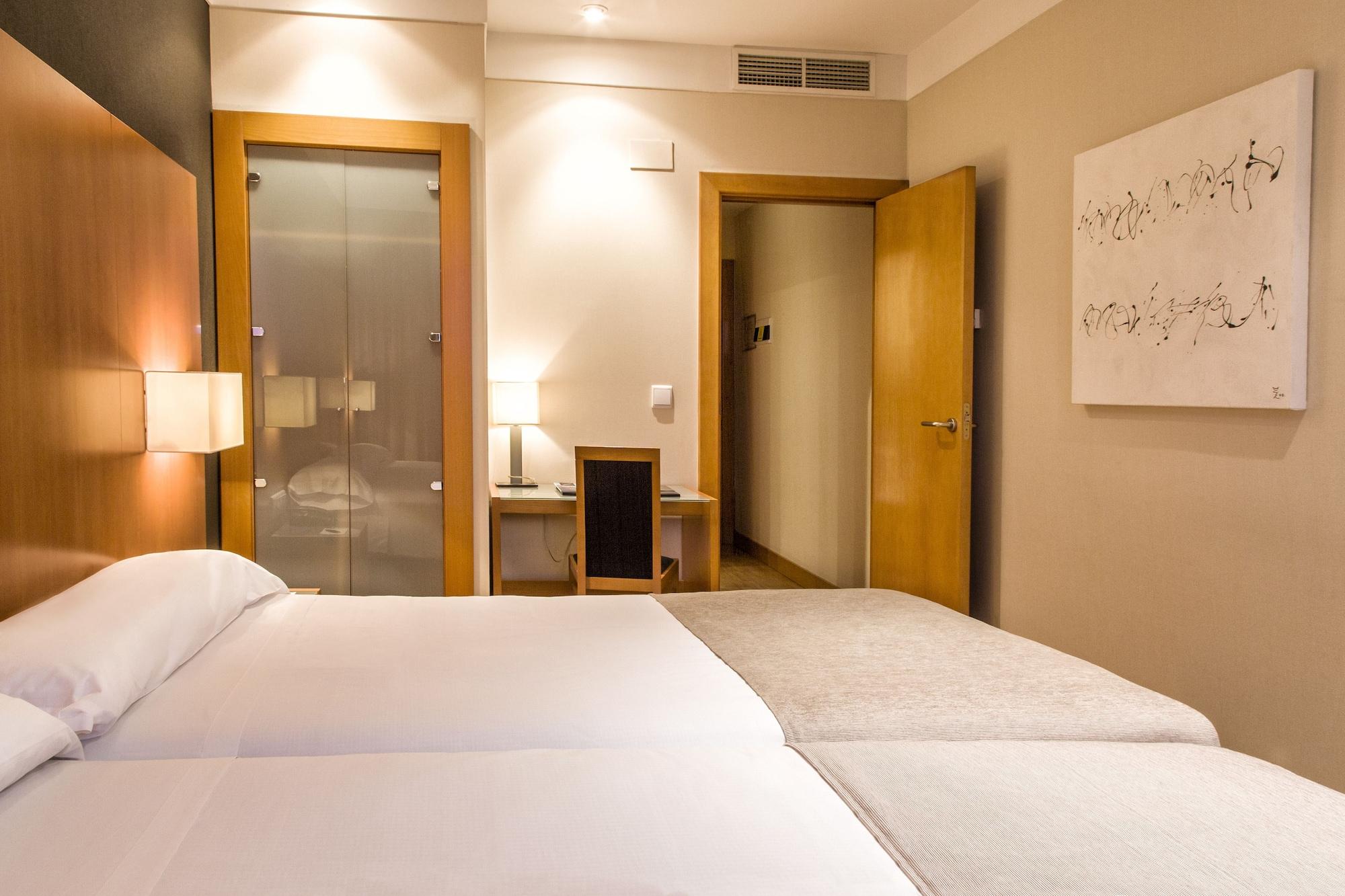 Hotel Zenit Logroño Zewnętrze zdjęcie
