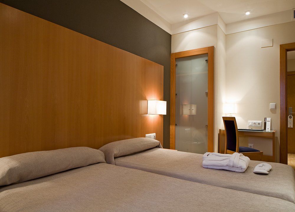 Hotel Zenit Logroño Zewnętrze zdjęcie
